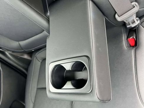 Used 2022 Kia Seltos EX image 11