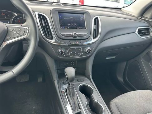 Used 2024 Chevrolet Equinox LT image 19