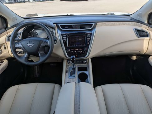 Used 2023 Nissan Murano SL w/ SL Moonroof Package FWD image 17