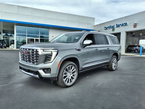 New 2026 GMC Yukon XL Denali w/ Sun & Power Step Package image 64