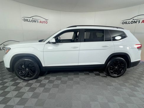 Used 2022 Volkswagen Atlas SE image 3