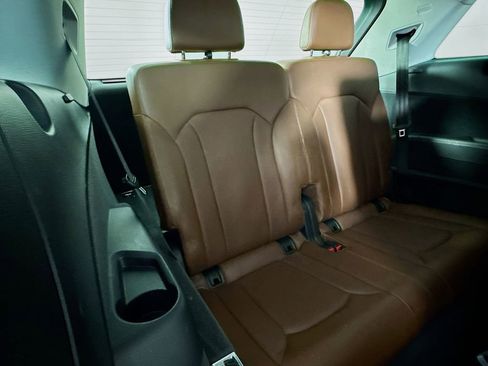 Used 2017 Audi Q7 3.0T Prestige image 33