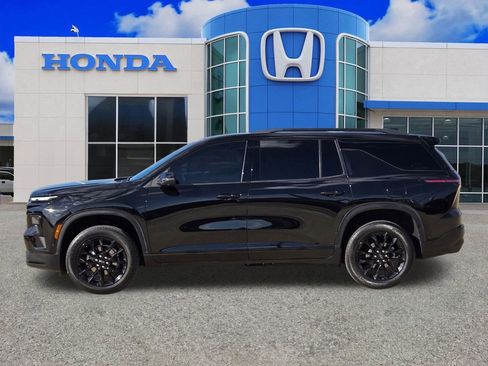 Used 2024 Chevrolet Traverse LT w/ Enhanced Driving Package FWD image 6