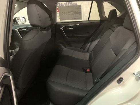 New 2025 Toyota RAV4 XLE w/ Convenience Package image 11