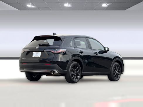 Certified 2023 Honda HR-V Sport image 8