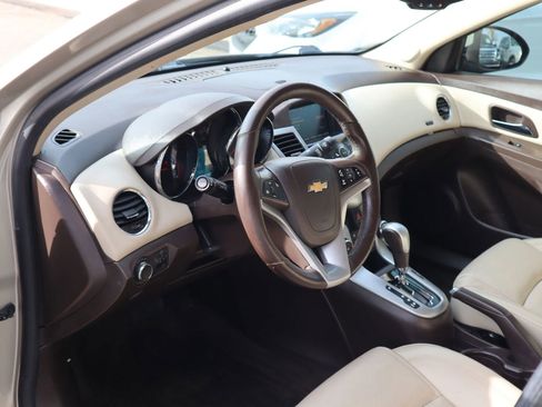 Used 2014 Chevrolet Cruze Diesel image 8