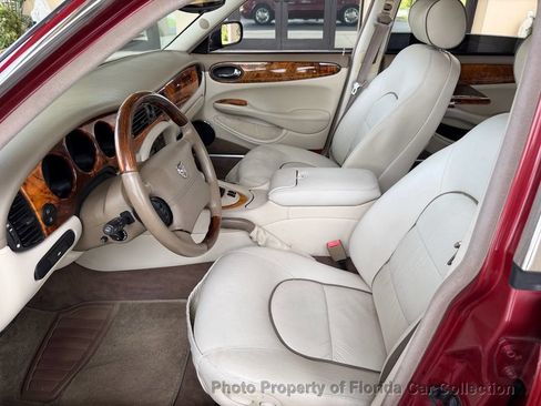 Used 1999 Jaguar XJ8 L RWD image 9