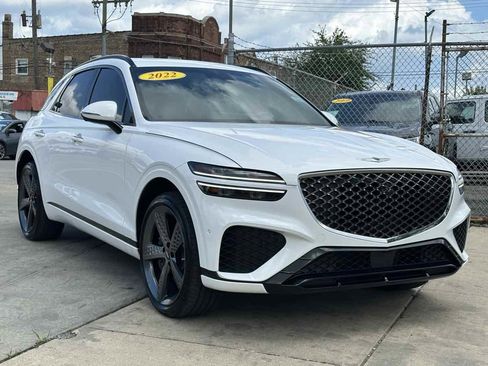 Used 2022 Genesis GV70 3.5T Sport w/ Sport Prestige Package AWD/4WD image 3