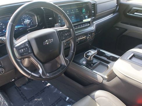 Used 2022 Chevrolet Silverado 1500 ZR2 AWD/4WD image 16