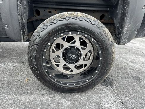 Used 2013 Chevrolet Silverado 2500 LT w/ Custom Sport Truck Package image 25