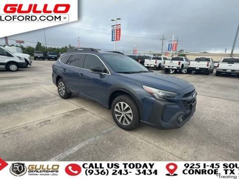 Used 2024 Subaru Outback Premium AWD/4WD image 2