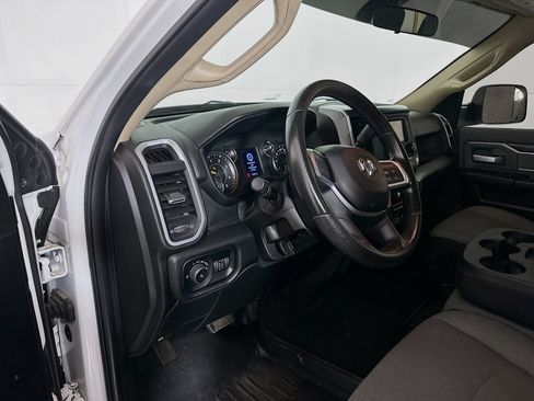 Used 2020 RAM 2500 Big Horn AWD/4WD image 9