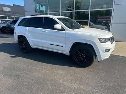 Used 2019 Jeep Grand Cherokee Altitude