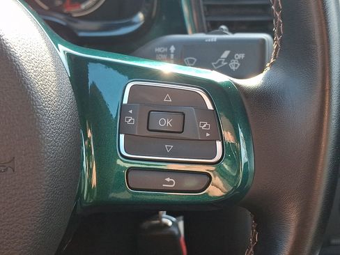 Used 2017 Volkswagen Beetle 1.8T SE image 21