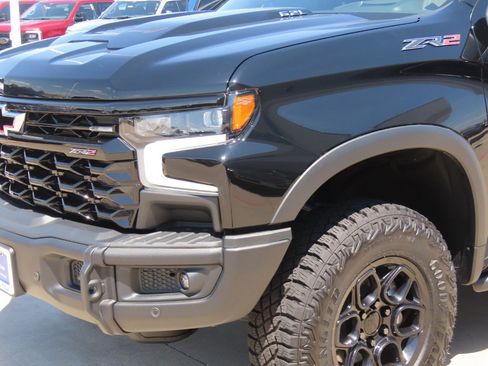 Used 2026 Chevrolet Silverado 1500 ZR2 w/ ZR2 Bison Edition AWD/4WD image 3