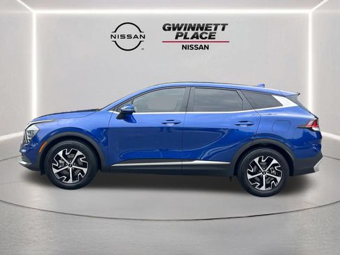 Used 2025 Kia Sportage EX FWD image 21