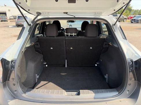 Used 2025 Nissan Kicks SV FWD image 19