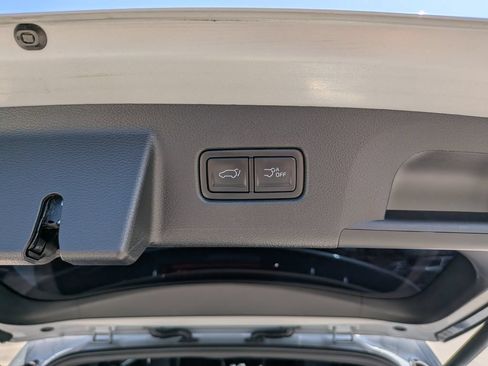 Certified 2024 Kia Telluride SX X-Line AWD/4WD image 13