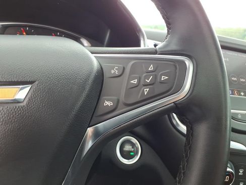 Used 2024 Chevrolet Equinox LT AWD/4WD image 17