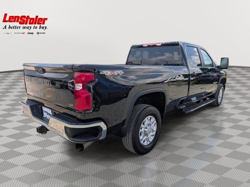 Used 2025 Chevrolet Silverado 3500 LT w/ Safety Package AWD/4WD image 5