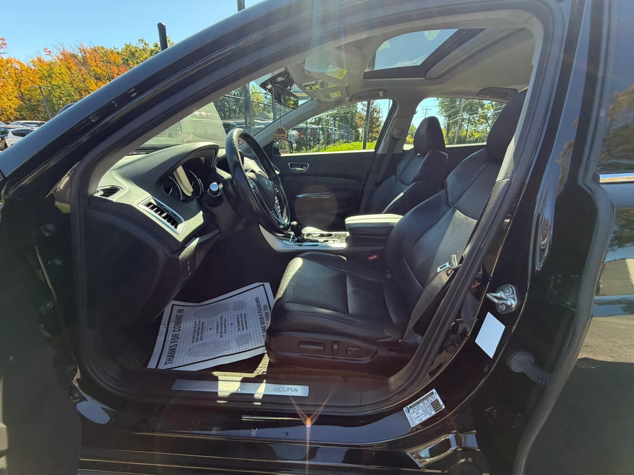 Used 2018 Acura TLX w/ Technology Package FWD image 10