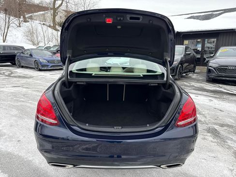 Used 2017 Mercedes-Benz C 300 4MATIC Sedan image 17