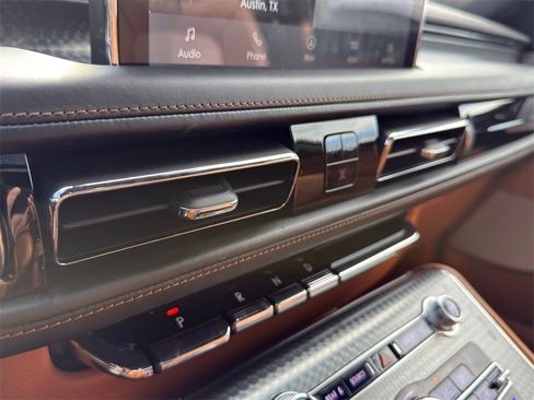 Used 2020 Lincoln Aviator Black Label w/ Dynamic Handling Package image 18