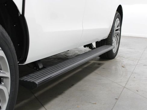 New 2026 Lincoln Navigator L Reserve image 13