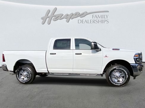 New 2026 RAM 3500 Tradesman image 3