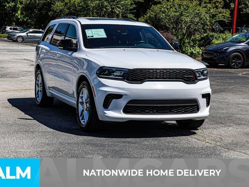 Used 2024 Dodge Durango GT RWD image 5