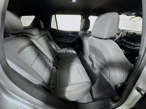 Used 2025 Chevrolet Equinox LT FWD image 25