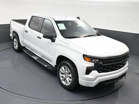 Used 2024 Chevrolet Silverado 1500 Custom RWD image 15