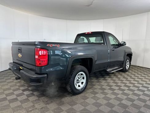 Used 2017 Chevrolet Silverado 1500 W/T w/ Trailering Package image 3