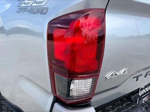 Used 2023 Toyota Tacoma SR AWD/4WD image 28