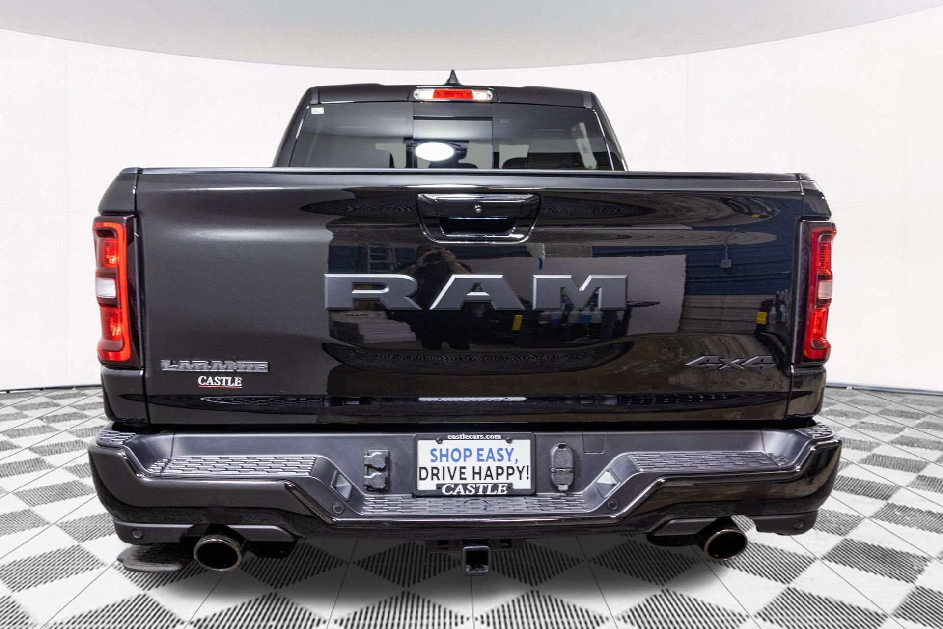 New 2027 RAM 1500 Laramie AWD/4WD image 18