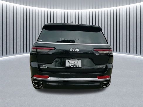 New 2025 Jeep Grand Cherokee L Overland w/ Trailer Tow Package image 10