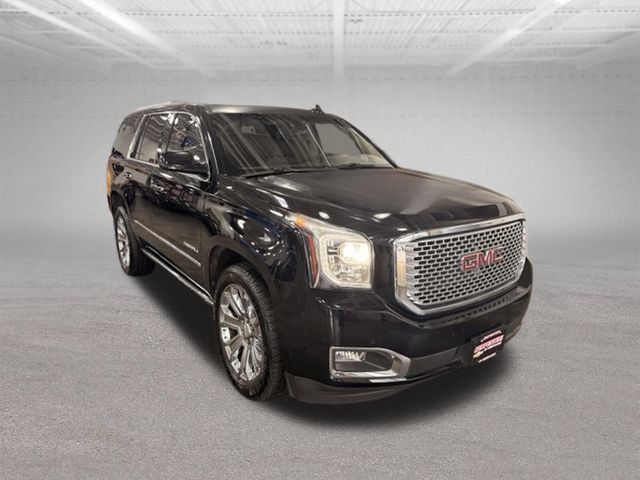 Used 2015 GMC Yukon Denali w/ Premium Package AWD/4WD image 3