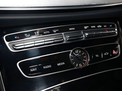 Used 2020 Mercedes-Benz E 63 AMG S image 37