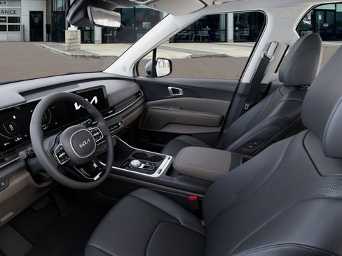 New 2026 Kia Carnival Hybrid FWD image 18