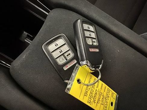Used 2019 Honda Insight EX image 20