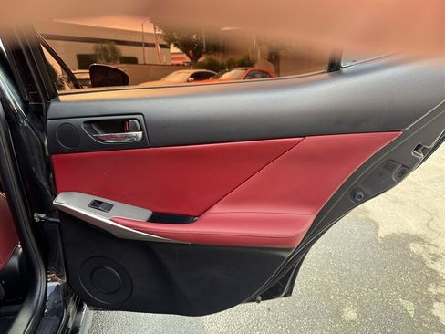 Used 2016 Lexus IS 350 RWD image 36