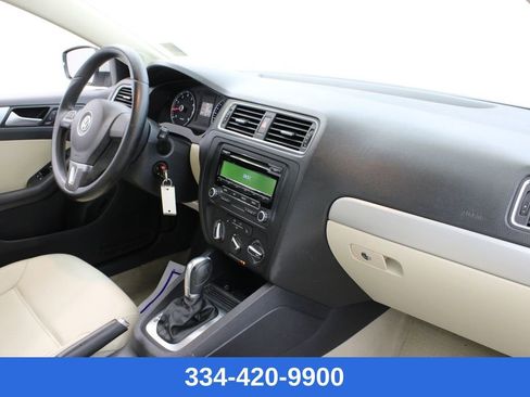 Used 2014 Volkswagen Jetta SE image 20