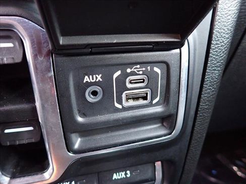 Used 2021 Jeep Wrangler Unlimited Rubicon 4xe AWD/4WD image 18
