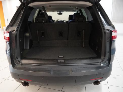 Used 2019 Chevrolet Traverse LT w/ LPO, Floor Liner Package AWD/4WD image 21