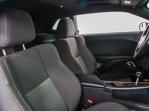 Used 2022 Dodge Challenger R/T image 26