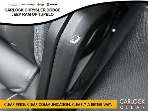 New 2025 Jeep Grand Cherokee Altitude image 39