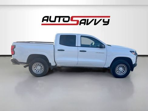 Used 2025 Chevrolet Colorado W/T RWD image 8