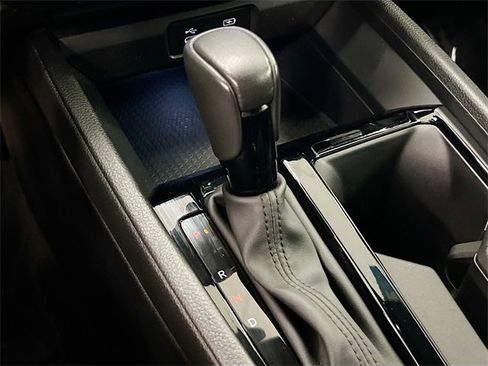 Used 2024 Honda Accord Sport image 14