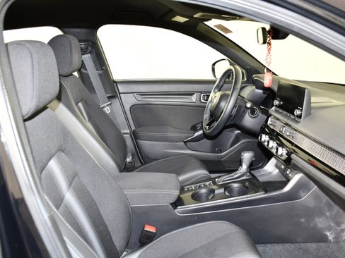 Used 2024 Honda Civic Sport image 32