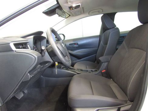 Certified 2024 Toyota Corolla LE FWD image 7